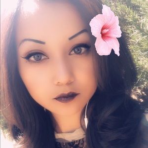 Meet your Posher, Karina